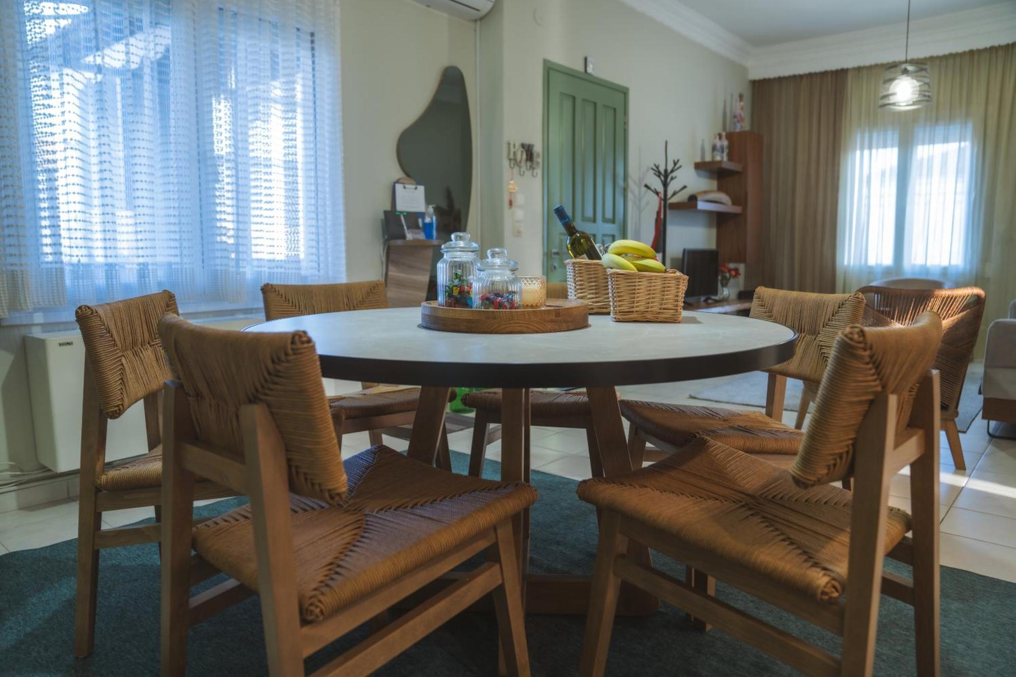 Marvic House Villa Exaplatanos Bagian luar foto