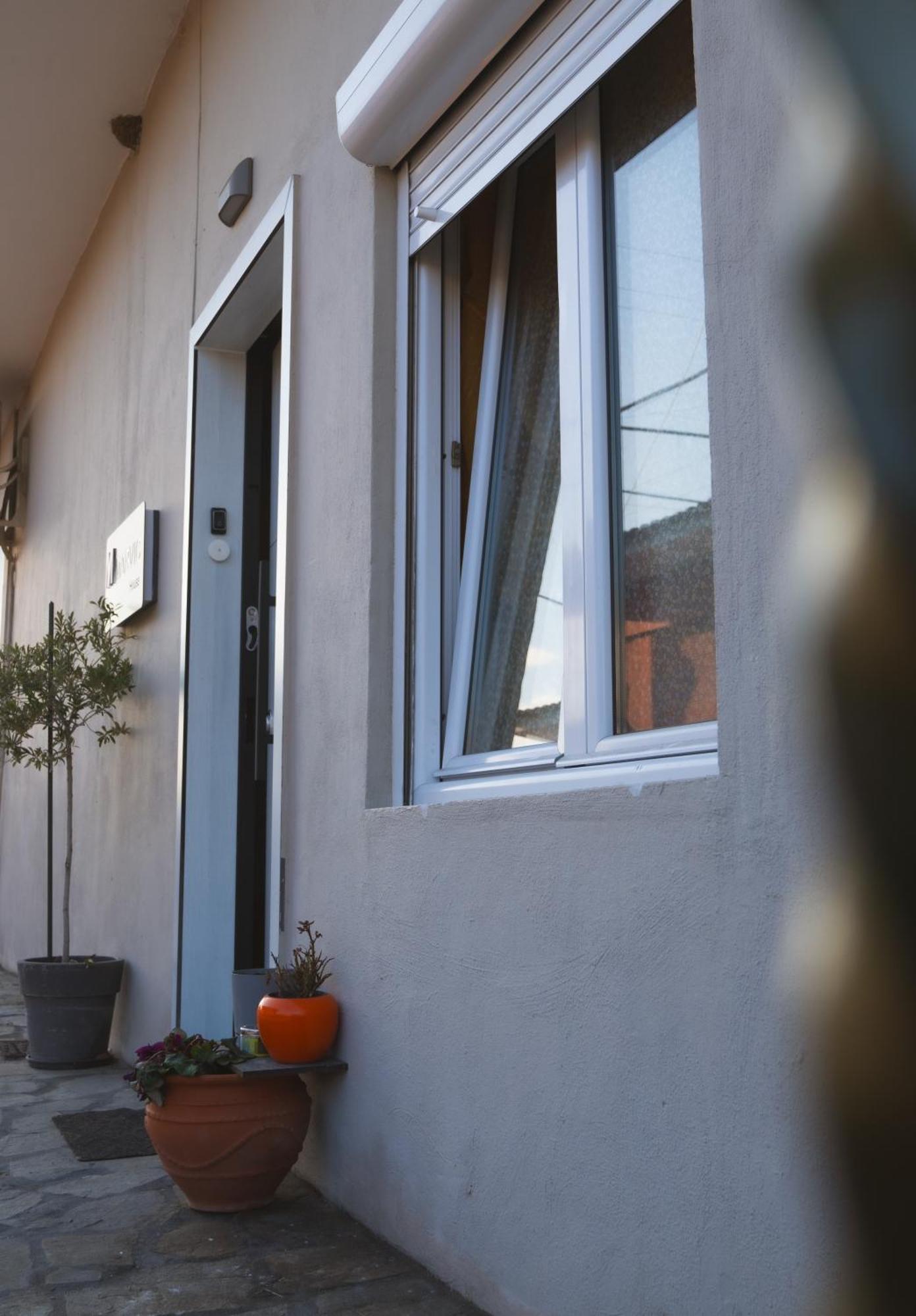Marvic House Villa Exaplatanos Bagian luar foto